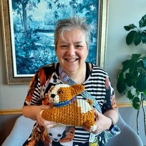 Meet your Posher, Maxine